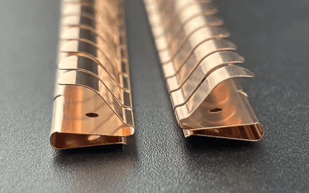 Innovatieve EMC veren met omgekeerde buiging